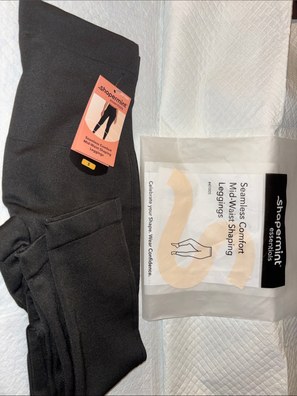 Shapermint Black Seamless Mid-Waist Shaping Leggings for Women